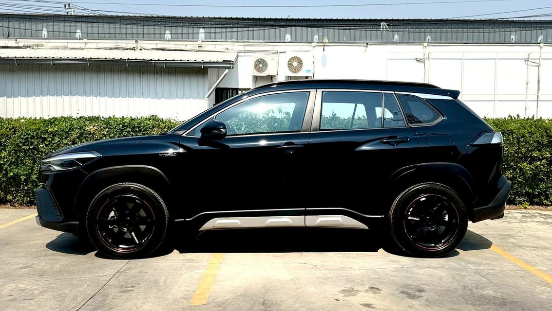 TOYOTA COROLLA CROSS 1.8 HEV GR SPORT ปี 2022 ท็อปสุด รูปที่ 4