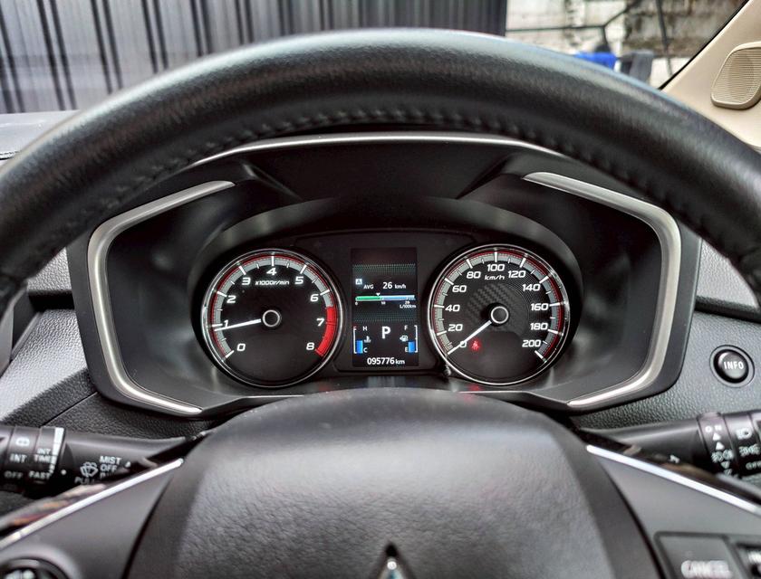 mitsubishi XPANDER 1.5 GT  ปีจดทะเบียน 2019 9