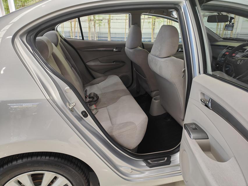 Honda City 1.5 V AT ปี 2012 รูปที่ 9