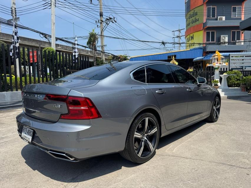 Volvo S90 T8 R-Design ท็อปสุดชุดแต่ง สีเทา ปี 2018 ไมล์แท้ 83,xxx km.  2