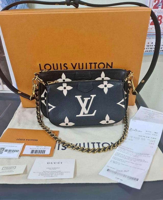 กระเป๋า LOUIS VUITTON รุ่น Multi Pochette Accessoires 1