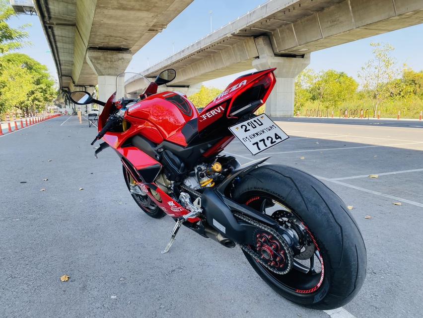 Ducati ปี2020 สภาพใหม่เอี่ยม ชุดแต่งเพียบ 17