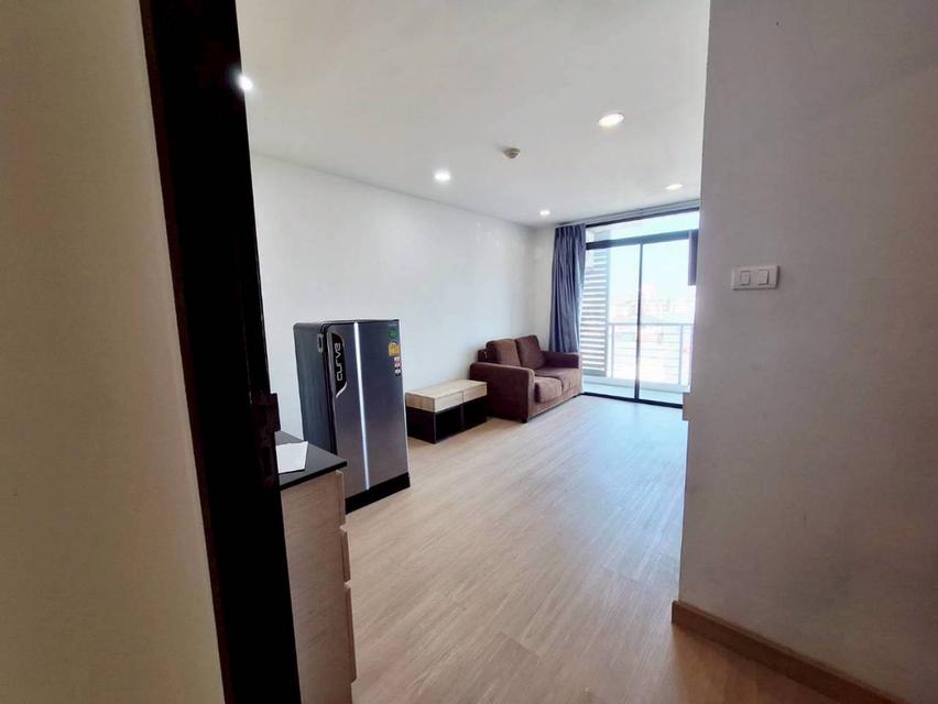 🏖️ ขายคอนโดบางแสน ขายขาด 1.4 ล้านบาท HighStreet Condominium (ไฮสตรีทคอนโด) 📍 ทำเล: ถนนสุขุมวิท ใกล้ตลาดหนองมน 🗺 Google Map : https://maps.app.goo 3