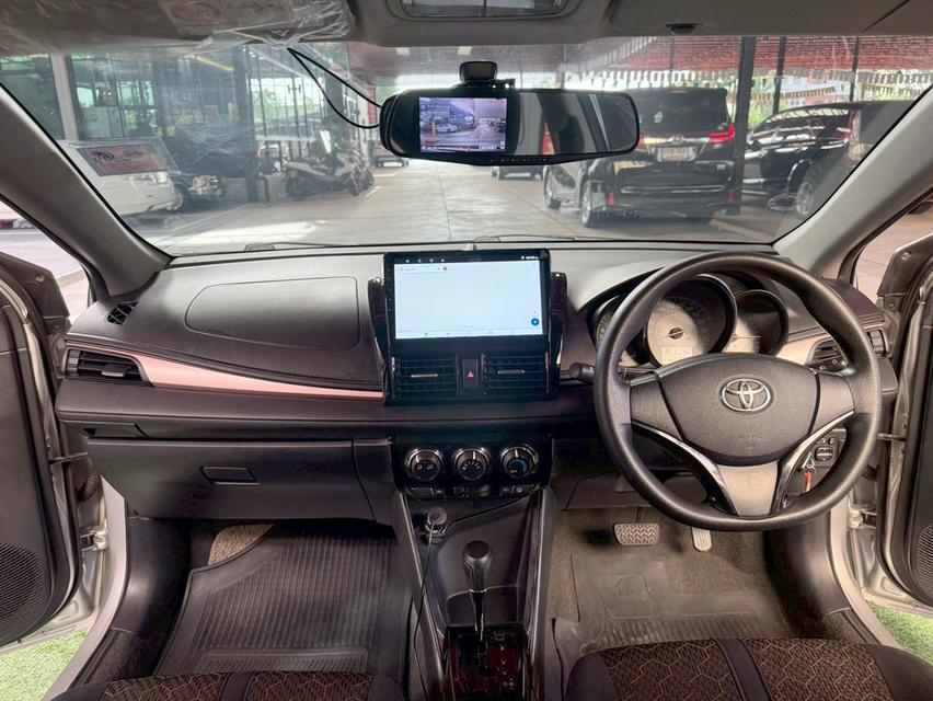 TOYOTA VIOS 1.5 E ปี 2017 5