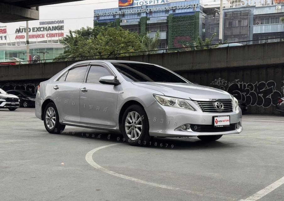 Toyota Camry 2.0 G ปี 2012  3