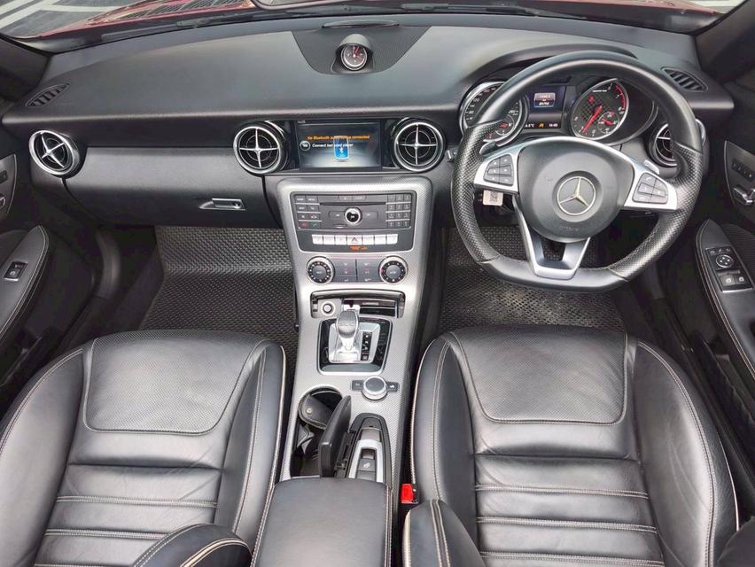 รหัสรถ KPV43 2017 Mercedes Benz AMG SLC43 3.0 BI Turbo Roadster สีแดง 7