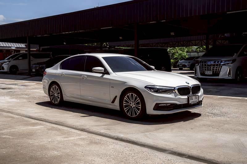 รหัสรถ 67GG4292 BMW 520d Sport (โฉม G30) 2018 รูปที่ 2