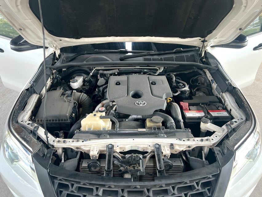 ขายรถ Toyota Fortuner 2.8 TRD ปี 2019 สีขาว เกียร์ออโต้ รูปที่ 19