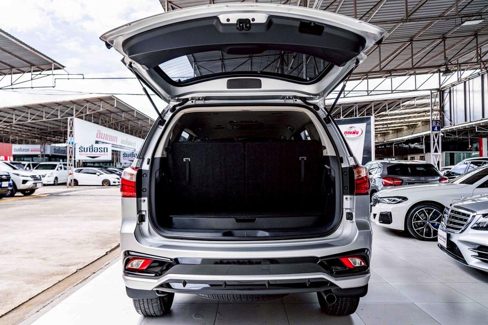 รหัสรถ NP4010 ISUZU MU-X 1.9ONYX 2WD 2019 11
