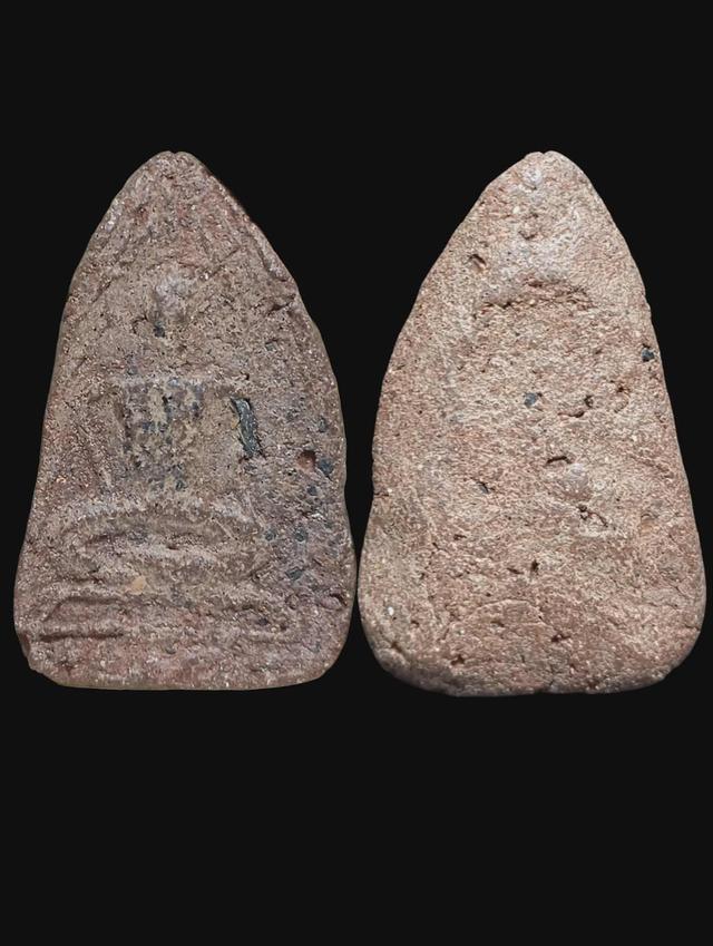 เปิดพระเนื้อว่านเก่า พระพิมพ์แขนอ่อน ไม่ทราบที่ชอบทักได้ 2