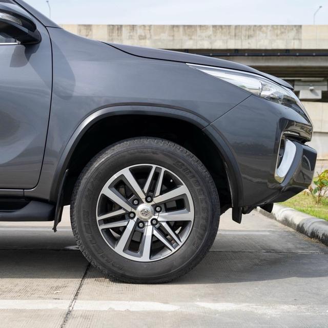 TOYOTA FORTUNER 2.4 V 2WD 2016 รหัส 12AT9011 8