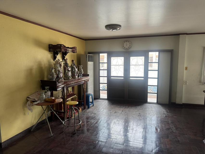 ขายบ้านเดี่ยว 2 ชั้น  หมู่บ้านอมรชัย3 ซอย อมรชัย 14 แขวงศาลาธรรมสพน์ 4