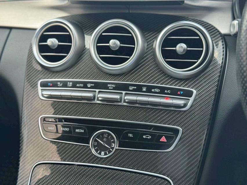 Mercedes Benz C350e AMG 2018 รถสวย ใช้น้อยมากๆ ใหม่จริงๆ คุ้มสุดๆ 19