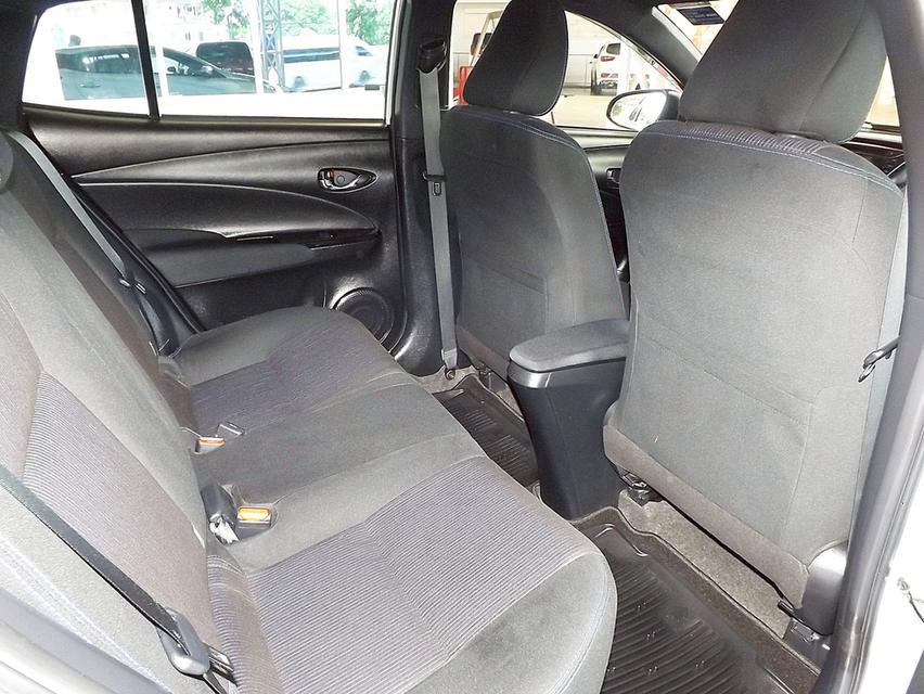 รหัสรถ KCY4711 TOYOTA YARIS 1.2 G AUTO ปี 2017 12
