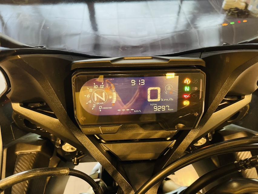 Cbr650r/2022 18