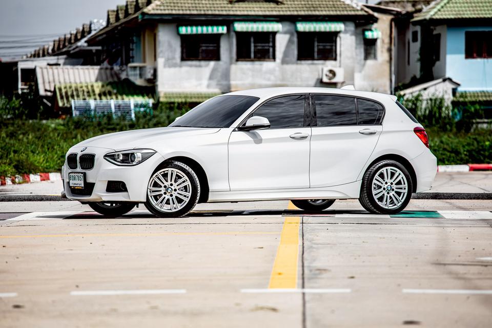 BMW 116i 1.6 TUERER RHD F20 Hatchback สีขาว ปี 2014  11
