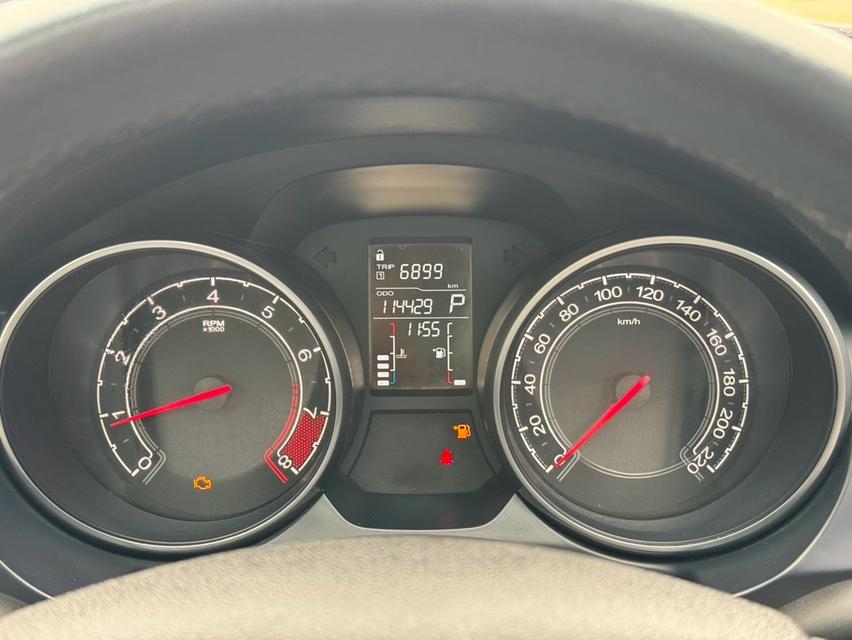 MG5 1.5X Top Sunroof AT 2016 รูปที่ 16