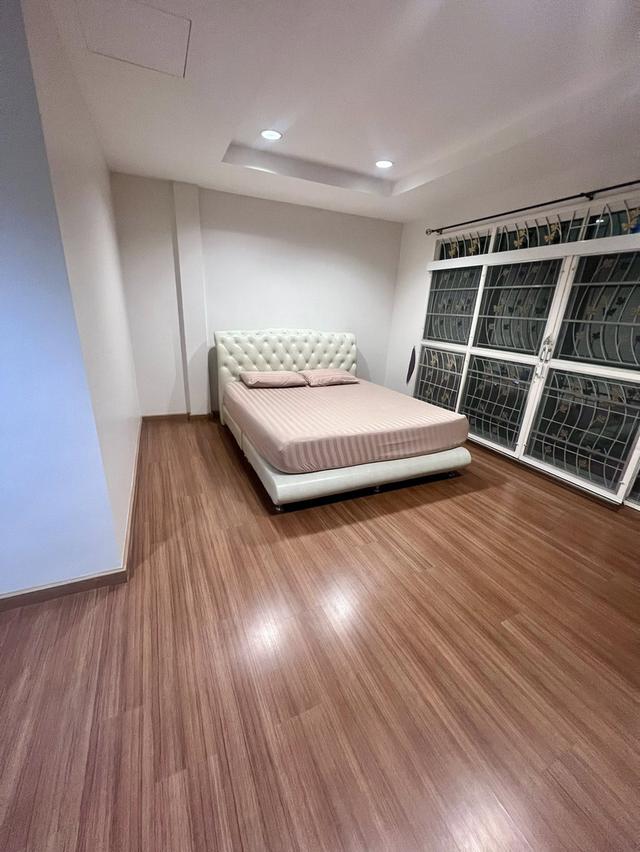 ให้เช่าทาวน์โฮม 3 ชั้น โครงการ บ้านกลางเมือง เออบาเนี่ยน สุขุมวิท 113 (วัดด่านสำโรง) 7