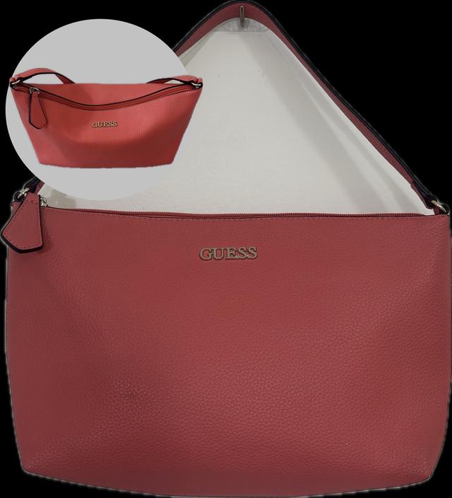 กระเป๋าสะพายไหล่ผู้หญิงแบรนด์ Guess สีชมพูคอรัลหรือแดง ทำจากหนังเทียมปั๊มลาย ขยสด14x8นิ้ว900฿