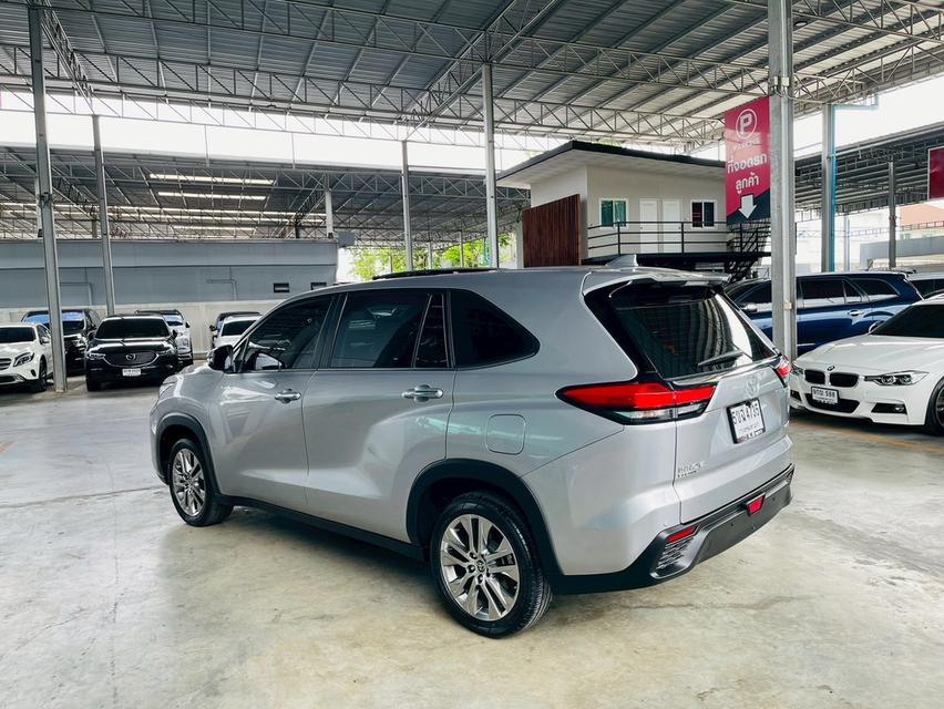 Toyota Innova 2.0 Zenix HEV Premium 2023