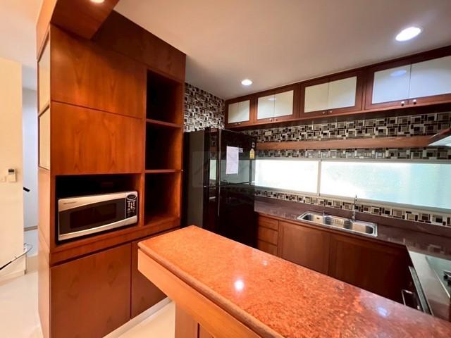 ให้เช่าทาวน์โฮม 3 ชั้น 22 ตร.ว. Noble Cube ซอยพัฒนาการ 26 เฟอร์นิเจอร์พร้อมเข้าอยู่ 3