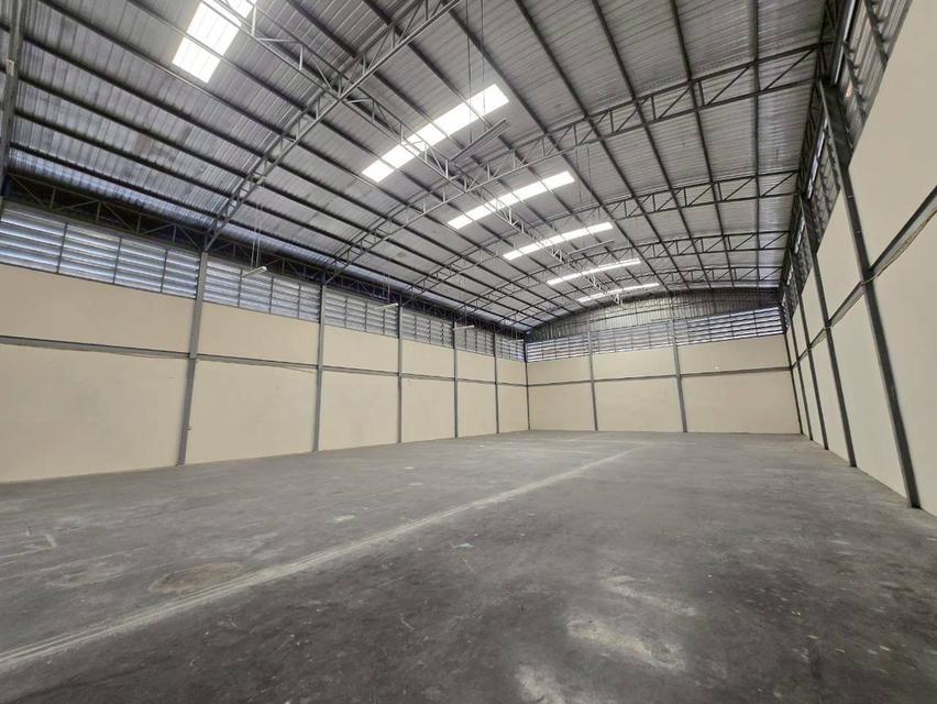 ขาย/ให้เช่า โรงงาน โกดัง ออฟฟิศ2ชั้น ขนาด280 ตร.ว ซอยราษฎร์สามัคคี ต. นาดี สมุทรสาคร 8