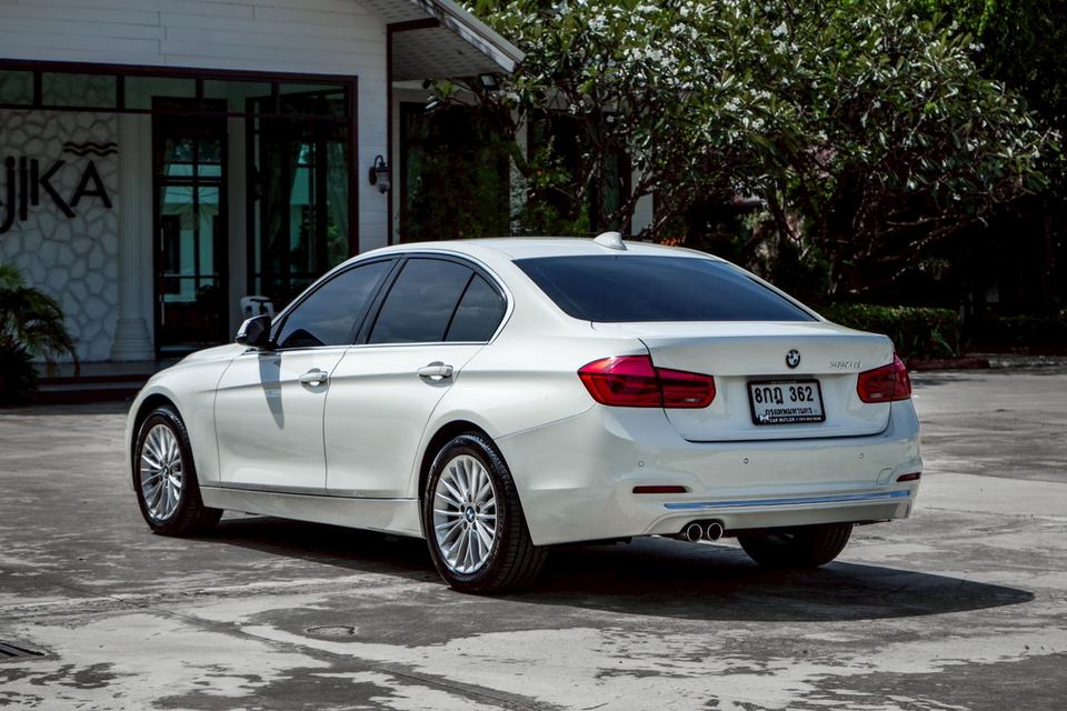 รหัสรถ CBL362 BMW 320D 2.0 Luxury F30 AT 2018