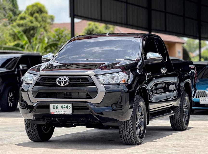 รหัสรถ WRT4443 2021 TOYOTA HILUX REVO, 2.4 ENTRY โฉม PRERUNNER SMART CAB 