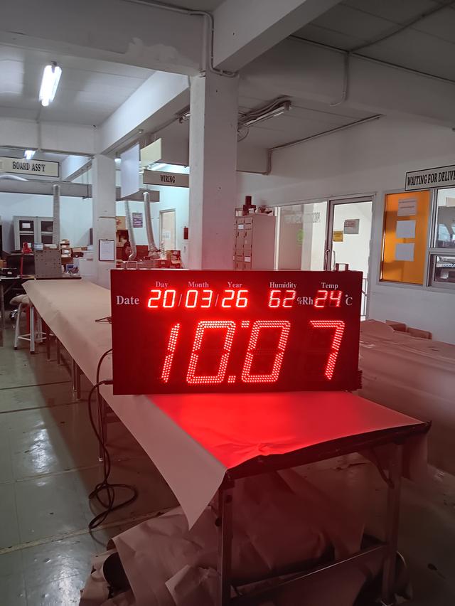 นาฬิกาดิจิตอล รุ่น 2039 นาฬิกาขนาดใหญ่ ติดผนัง เห็นระยะไกล Digital clock เหมาะกับโรงงานขนาดใหญ่ โรงงานขนาดเล็ก สนใจติดต่อ 061-813-7337 add LINE ได้ค่ะ รูปที่ 6