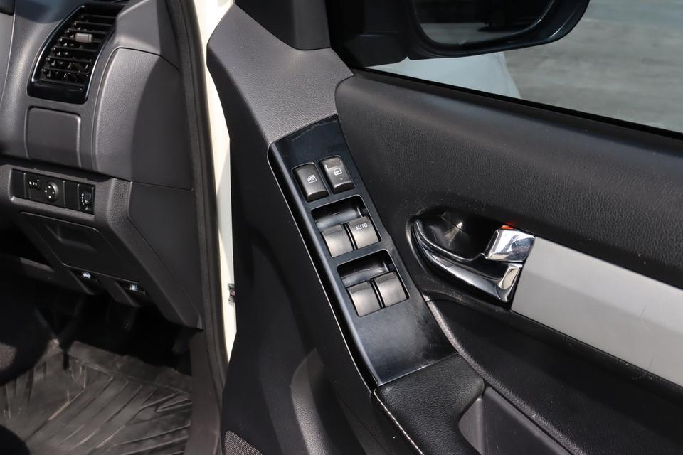 2018 ISUZU D-MAX HI-LANDER CAB-4 1.9 L DDI ( 9127 ) 15