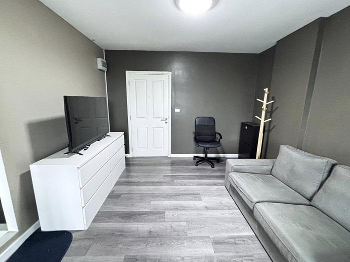 ขายคอนโดเฟอร์นิเจอร์ครบ ดีคอนโด แคมปัส รีสอร์ท บางนา ชั้น5 ถนนบางนา-ตราด กม.26 สมุทรปราการ. 4