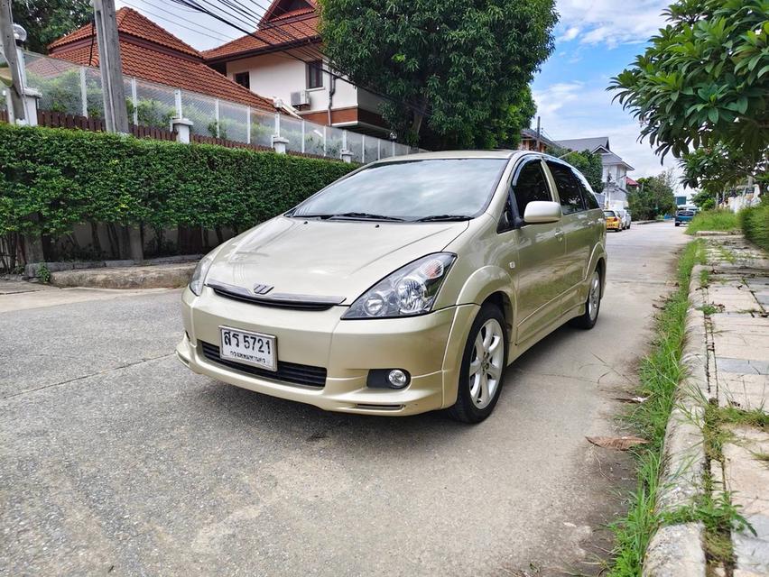 Toyota Wish ปี 2004 จด 2006เครื่อง 2.0 Q Limited ตัวท็อป ซันรูฟรถบ้านสวยๆ พร้อมใช้เครื่องดี เกียร์ดี แอร์เย็น ขับดี รูปย่อยที่ 4
