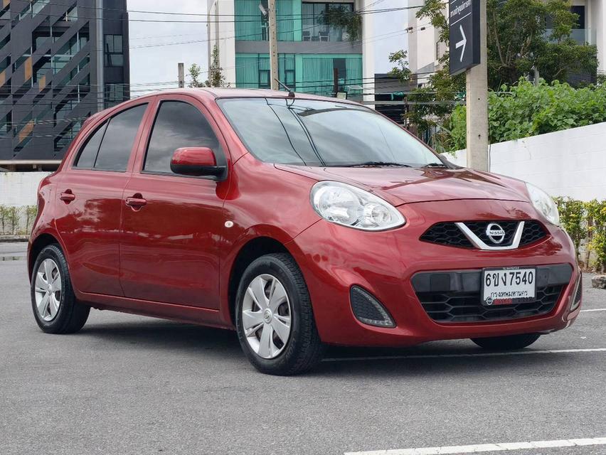 (แจ้งรหัสรถ QT7540) Nissan March 1.2 E minor change สีแดง ปี 2018