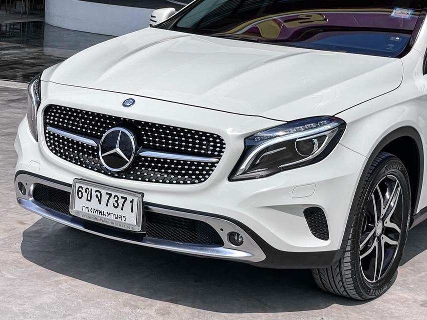 ขาย Benz Gla200 ปี17 18