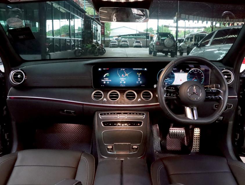 MERCEDES-BENZ E300 2.0 e AMG Dynamic ปี 2024 6