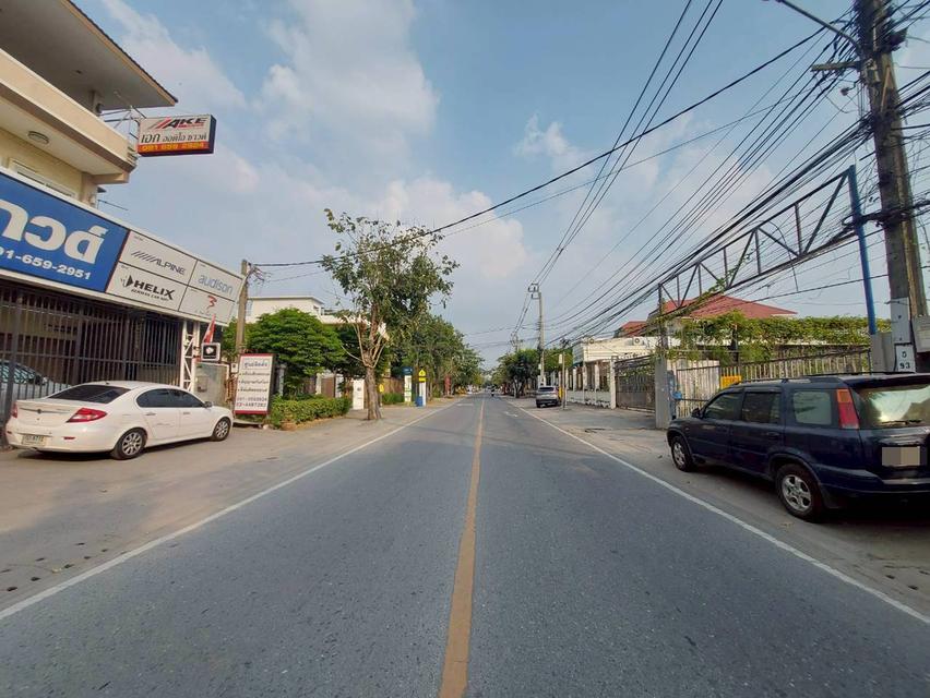 ขายที่ดินเปล่า ถนนบางพรม ใกล้ถนนพุทธมณฑลสาย 1 2