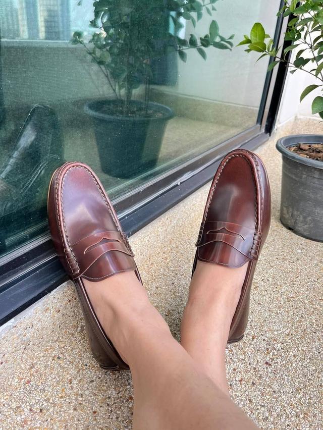 รองเท้าหนังแท้ของผู้ชาย งานทำมือ 2