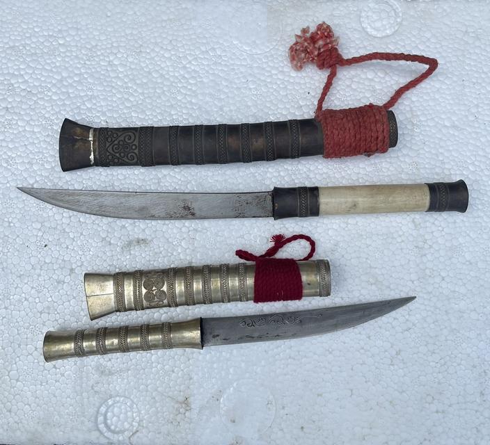 หลูบล้านนา มีดหลูบเงิน ศิลปะล้านนา มีดหลูบโบราณ ปลอกเงิน ครูบาเทวฤทธิ์ รูปที่ 3