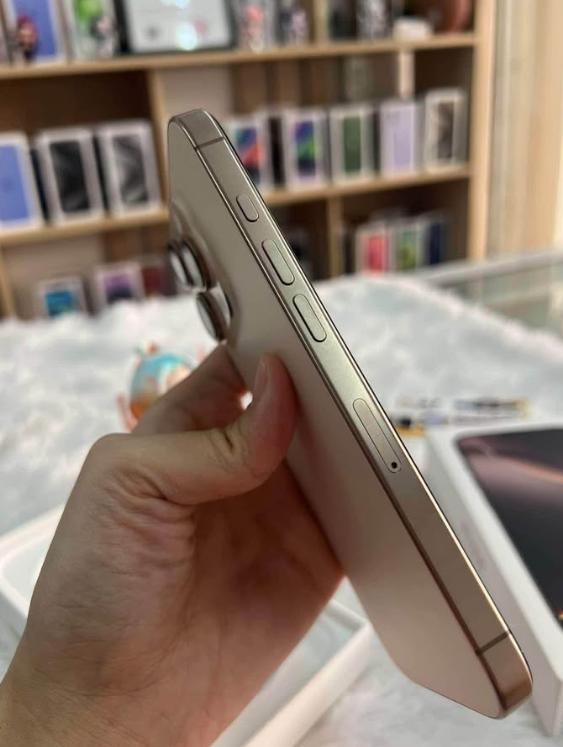 ขาย iPhone 16 Pro มือสอง 6