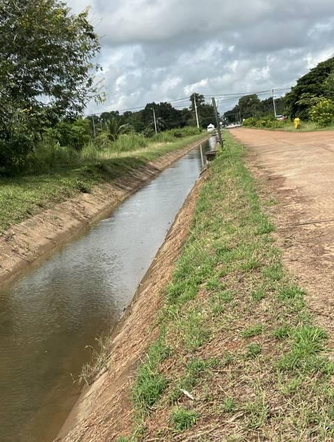 ขายที่ดินแถวคลองชลประทานใกล้สนามบินสกลนคร 8
