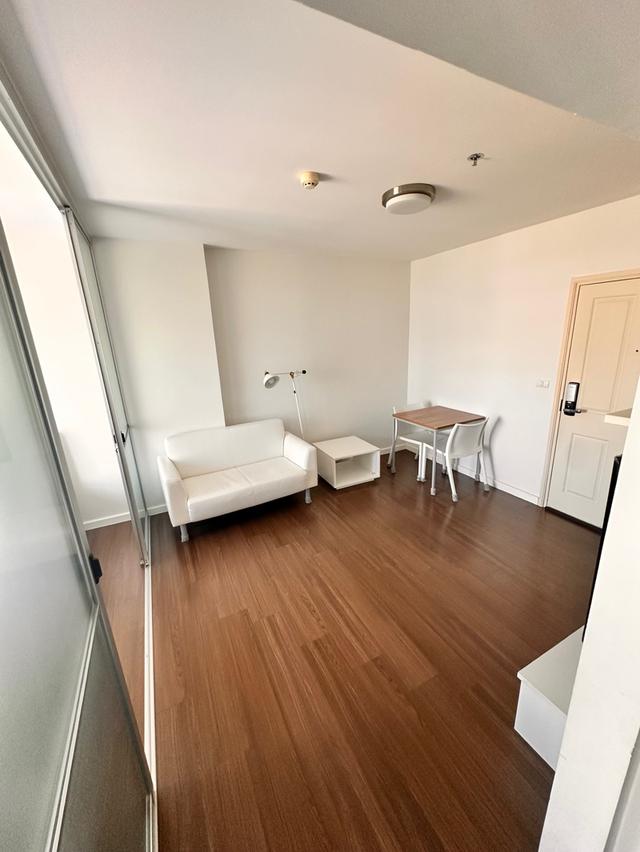 ขายคอนโด บ้านเคียงฟ้า หัวหิน – ชั้น 24 วิวเมืองและทะเล ห้องสตูดิโอ เฟอร์นิเจอร์ครบ เข้าอยู่ได้ทันที 8