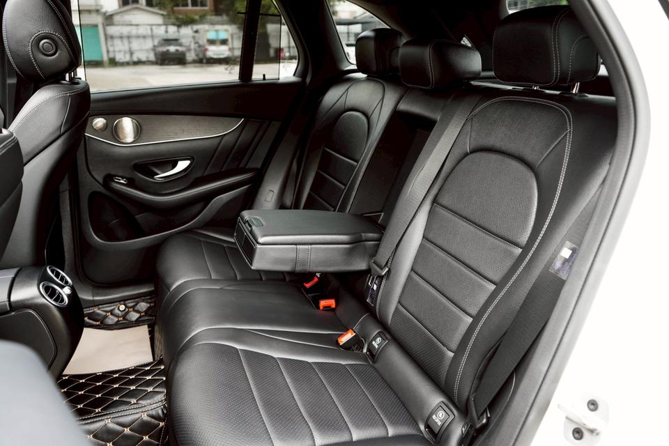 รหัสรถ CBL7898 Mercedes-Benz GLC300e 4MATIC AMG Dynamic AT 2022 12