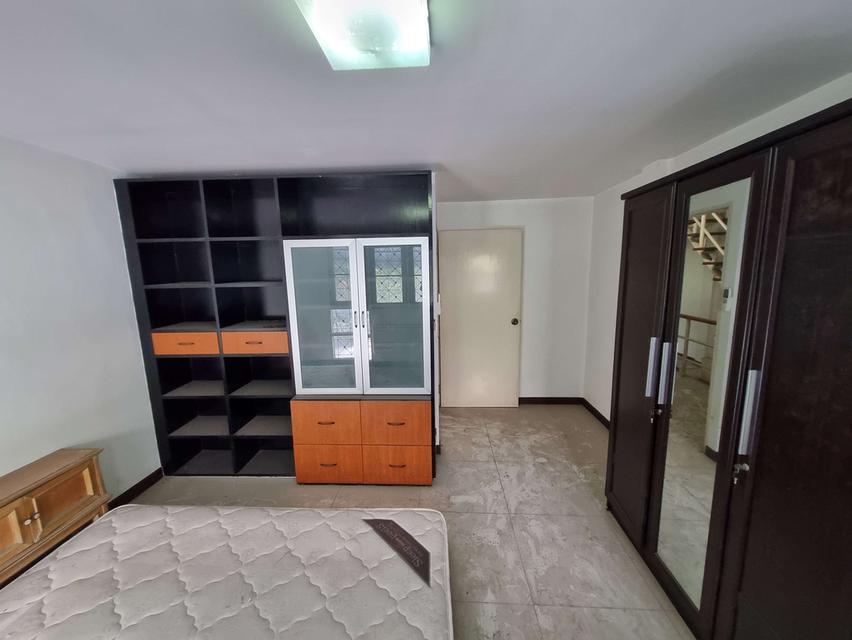 ทาวน์โฮม 3 ชั้น ม.ธันยกานต์ วัชรพล สายไหม กรุงเทพฯ 4