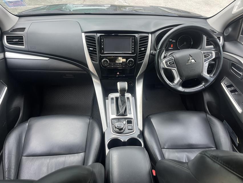 2016 Mitsubishi pajero 2.4 GT 4x4 11