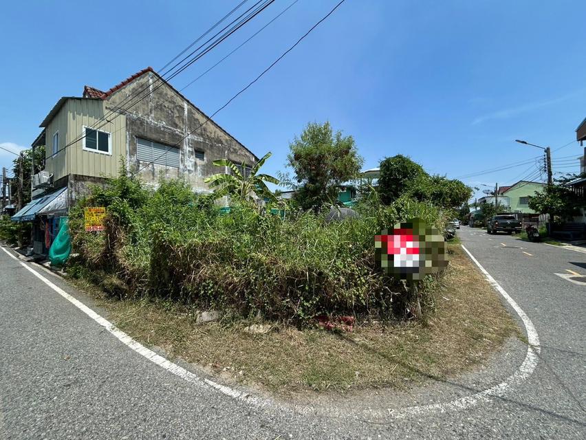 ขายด่วนที่ดินใกล้โรบินสันสมุทรปราการ 34 ตรว ติดถนนสาธารณะ ถมแล้ว ซ.อู่ทอง 37/1 ท้ายบ้าน เมืองสมุทรปราการ 3