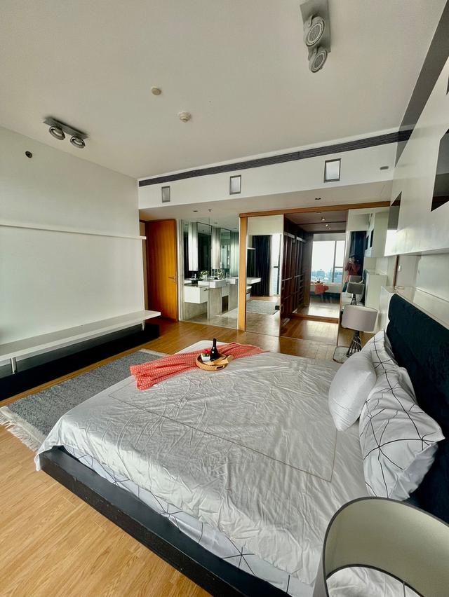 ขายและปล่อยเช่าคอนโดเดอะเม็ท สาทร 7