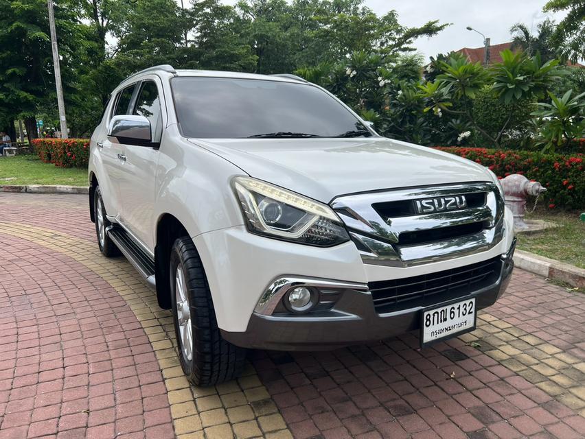 2019 Isuzu Mu-X 3.0 2WD รถ 7 ที่นั่ง ประวัติดี