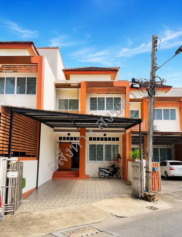 ทาวน์โฮม 2 ชั้นครึ่ง ใจกลางโซนเมืองใหม่หาดใหญ่ ใกล้ ถนนนวลแก้วอุทิศ 3