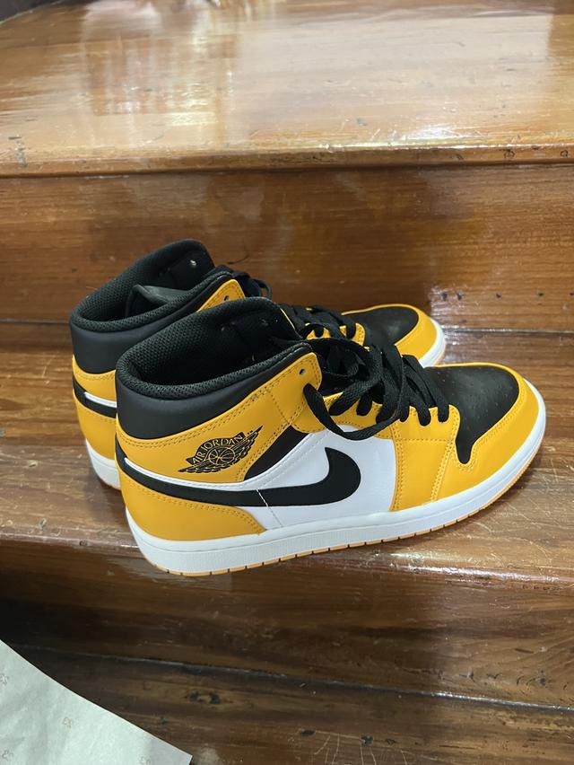 รองเท้า Nike air jordan