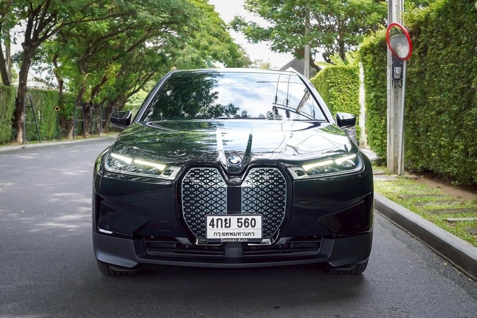 รหัสรถ MMA560 BMW iX xDrive 40 Sport ปี 2022 ออกปี 2023 วิ่ง35,XXX มือเดียว BSI ถึงปี 2027 ประกันแบตถึงปี 2031